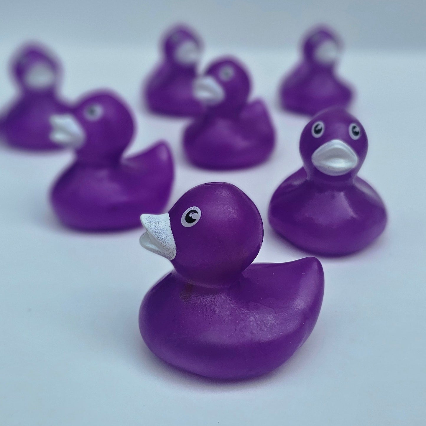 2” Fluorescent Ducks Neon Purple