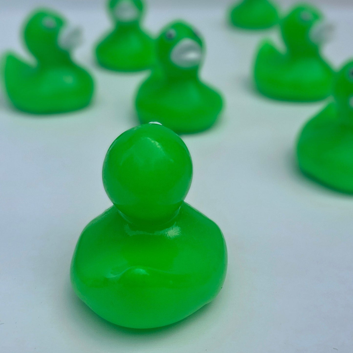 2” Fluorescent Ducks Neon Green